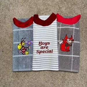 NWOT Baby Towel Bibs Embroidered 3 Pk Age 1-5